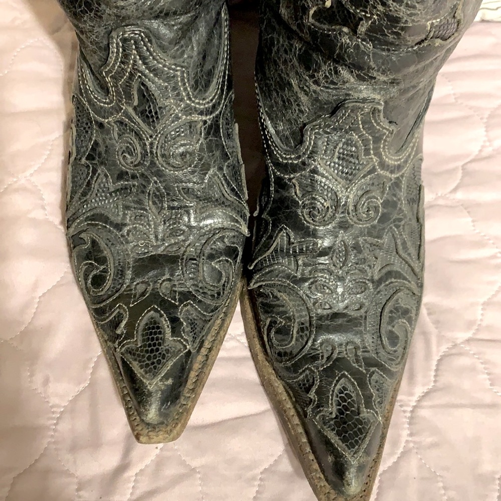 Women’s Corral black vintage lizard overlay